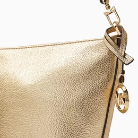 Michael Kors Townsend Small Bucket Crossbody Bag Light Gold Metallic NWT - Picture 7 of 7